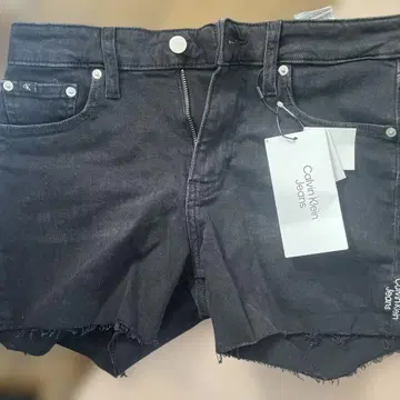 캘빈 클라인 진스 블랙 숏팬츠