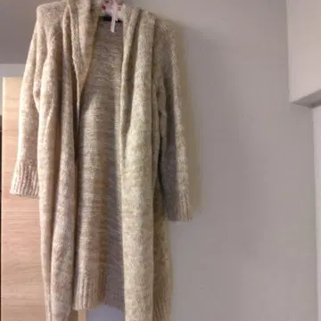 INED 후드 부착 롱 가디건 베이지