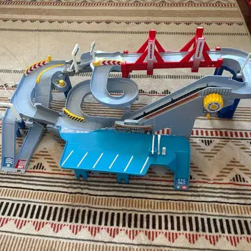 토미카 코스가 늘어나는! 2WAY 활기찬 고속도로