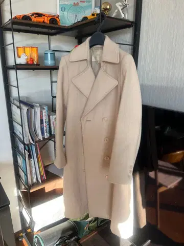 베이지 울 더블 브레스트 롱 코트