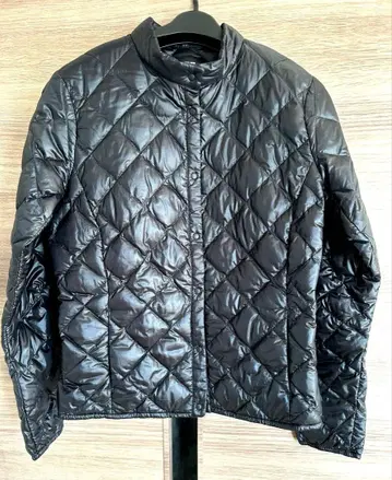 유니클로 울트라 라이트 다운 자켓 노카라 자켓 블랙 M