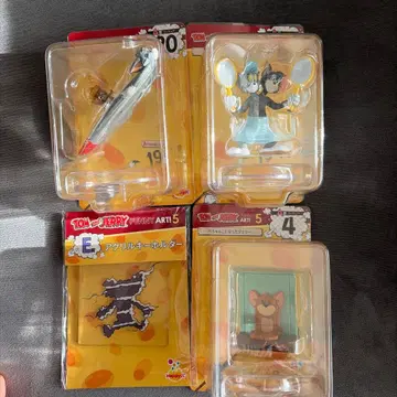 톰과 제리 Happy복권 피규어 3개와 아크릴 키링