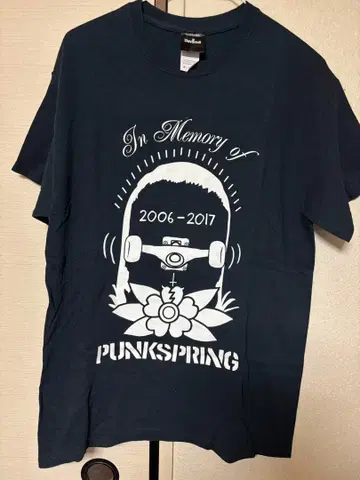 PUNKSPRING 2017 FINAL 티셔츠 M 사이즈