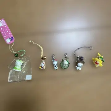 헬로키티 지역 한정 키링