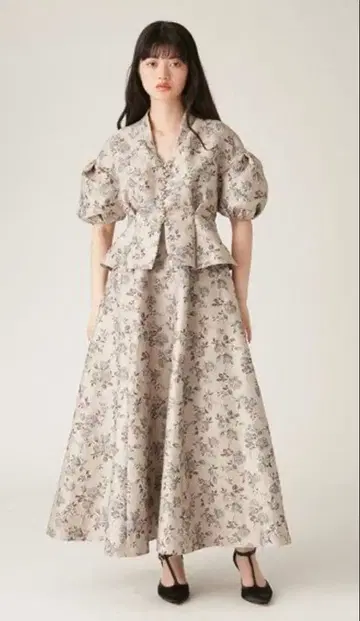 Lily Brown 빈티지 로즈 자카드 드레스