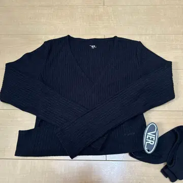 VERSION OF YOU Cache Coeur Cardigan