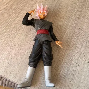 오공 블랙 슈퍼 사이어인 로제 피규어