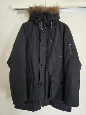 니시카와 다운 하이브리드 다운 자켓 블랙