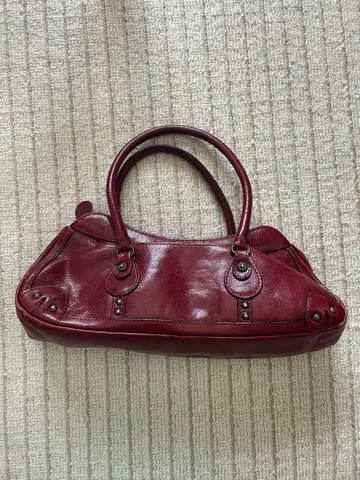 Dakota 버건디 가죽 핸드백 y2k