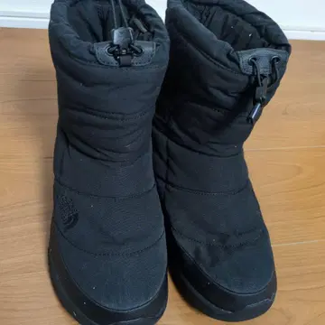 기간 한정 초특가 판매 The North Face 블랙 충전솜 부츠
