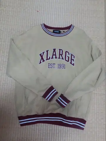 XLARGE 트레이닝복