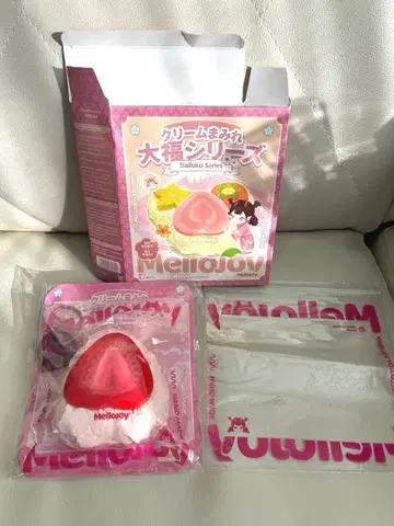 Mellojoy 스퀴즈 크림 범벅 다이후쿠 딸기