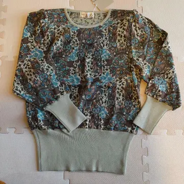 꽃무늬 스웨터 긴팔 상의