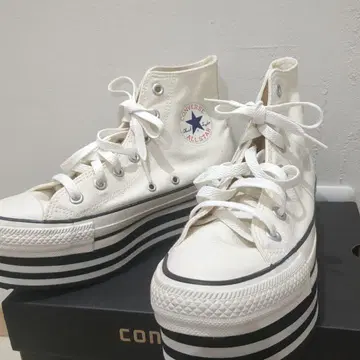 CONVERSE 통굽 스니커즈