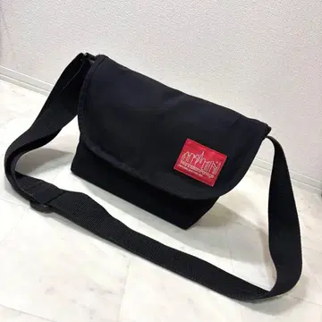 맨해튼 포티지 숄더백 블랙 바닥 넓은 출퇴근 도시락