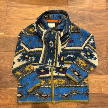 [ gigot ] 아우터 자켓 + 머플러 포함 ( 클리닝 완료 )