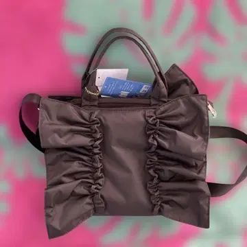 Hina 프로듀스 프릴 토트백 그레이