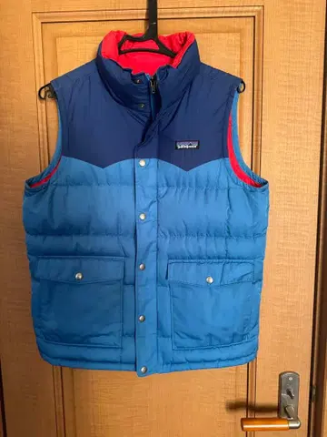 파타고니아 레어 컬러 슬링샷 다운 베스트 s 사이즈