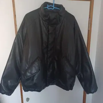 블랙 페이크 가죽 자켓