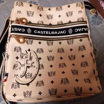 CASTELBAJAC 아이보리 숄더백