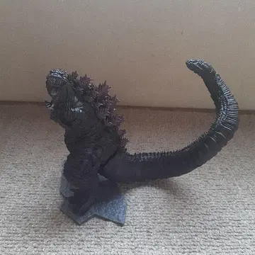 신 고질라 피규어