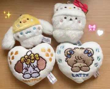 수플레 라떼 하트형 산리오 봉제 인형 마스코트