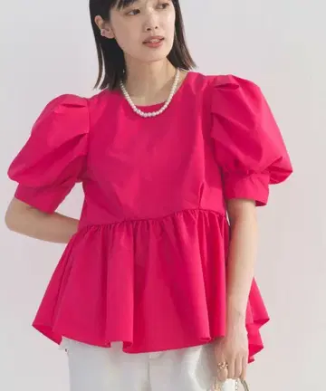 piccin 에어 퍼프 슬리브 블라우스