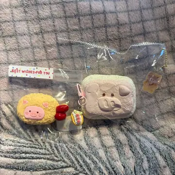 돼지 새우튀김 스퀴즈 쫀득쫀득