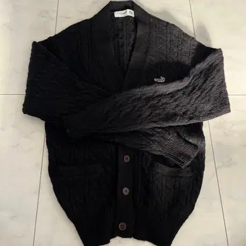 crocodile 블랙 케이블 니트 가디건