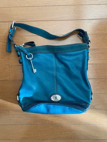 FOSSIL 터콰이즈 블루 가죽 숄더백