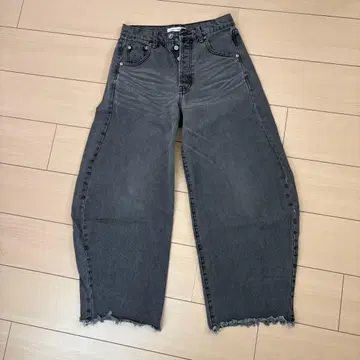 윔 가젯 Whim Gazette 라인 커브 데님 (그레이)