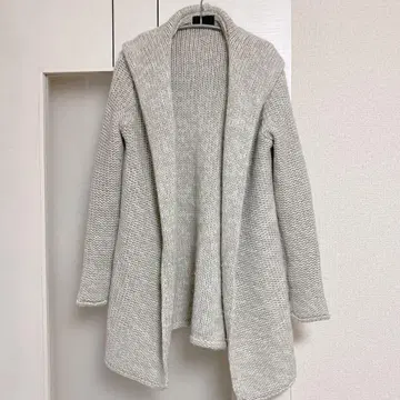 새상품급 UNTITLED 니트 가디건 베이지 2