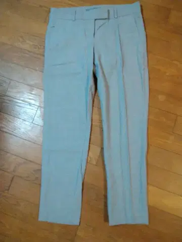 theory luxe 그레이 슬랙스 사이즈 42