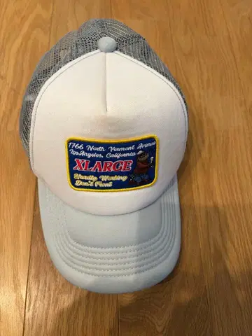 XLARGE 메쉬 캡