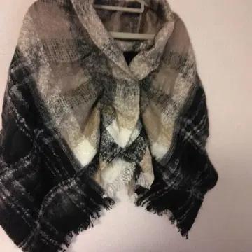 체크 무늬 스톨/숄