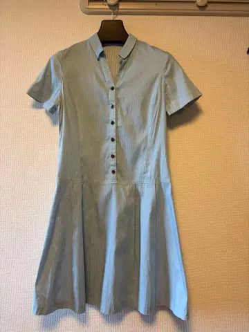 Yorkland 라이트 블루 무릎 기장 셔츠 원피스