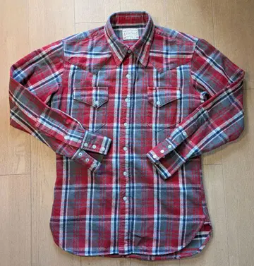 플란넬 긴팔 셔츠 빨간색과 그레이 체크