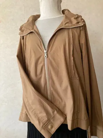 HIROKO BIS 경량 베이지 자켓