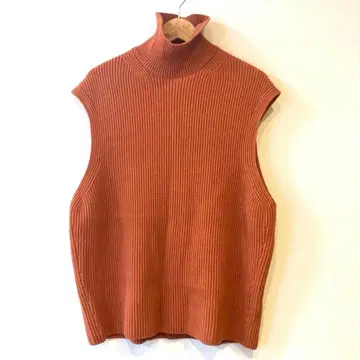 [일본제] AURALEE 리브 터틀넥 니트 베스트 스웨터