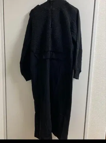 이소재 원피스 RADIATE