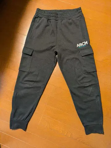 Arch 블랙 카고 조거 팬츠 XL
