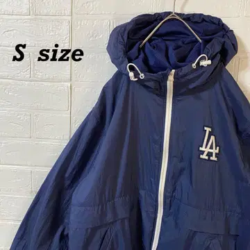 MLB 다저스 가슴 로고 나일론 자켓 후디