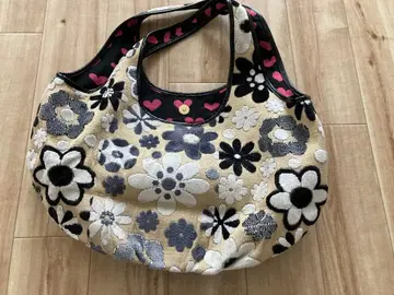 씽크비 Think Bee 크림 버튼 장식 꽃무늬 백 가방