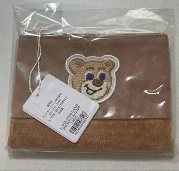 러브러리 바이 페이러 니코 군 베이지 파우치 곰 자수 완판템