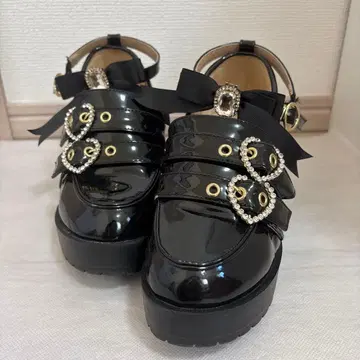 LIZLISA 리즈리사 더블 벨트 로퍼 블랙