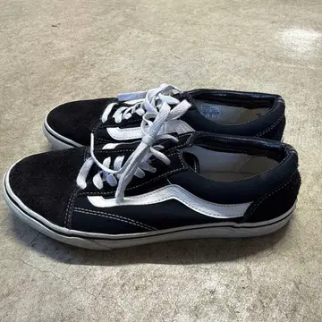 반스 스니커즈 블랙/화이트 26