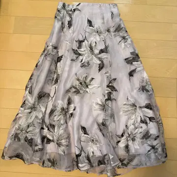 아푸와이저 리셰 꽃무늬 플라워 스커트