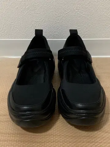 [ forksy. ] 볼륨 솔 멜리 제인 스니커즈 샌들