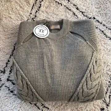 ALEXIA STAM 케이블 니트 스웨터 그레이