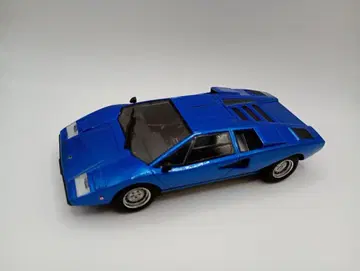 [정크제품] 1/32 프라모델 완성품 람보르기니 카운탁 LP400